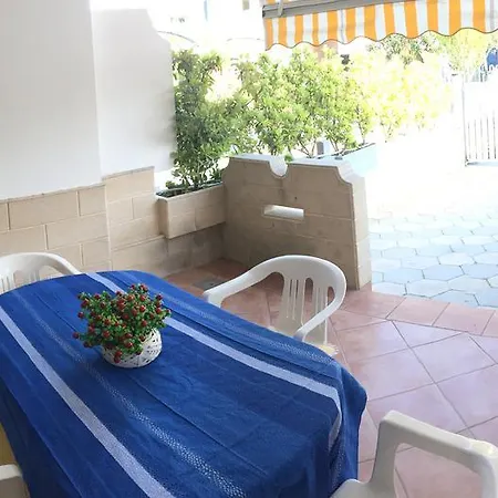 Holiday home Gli Eucalipti *